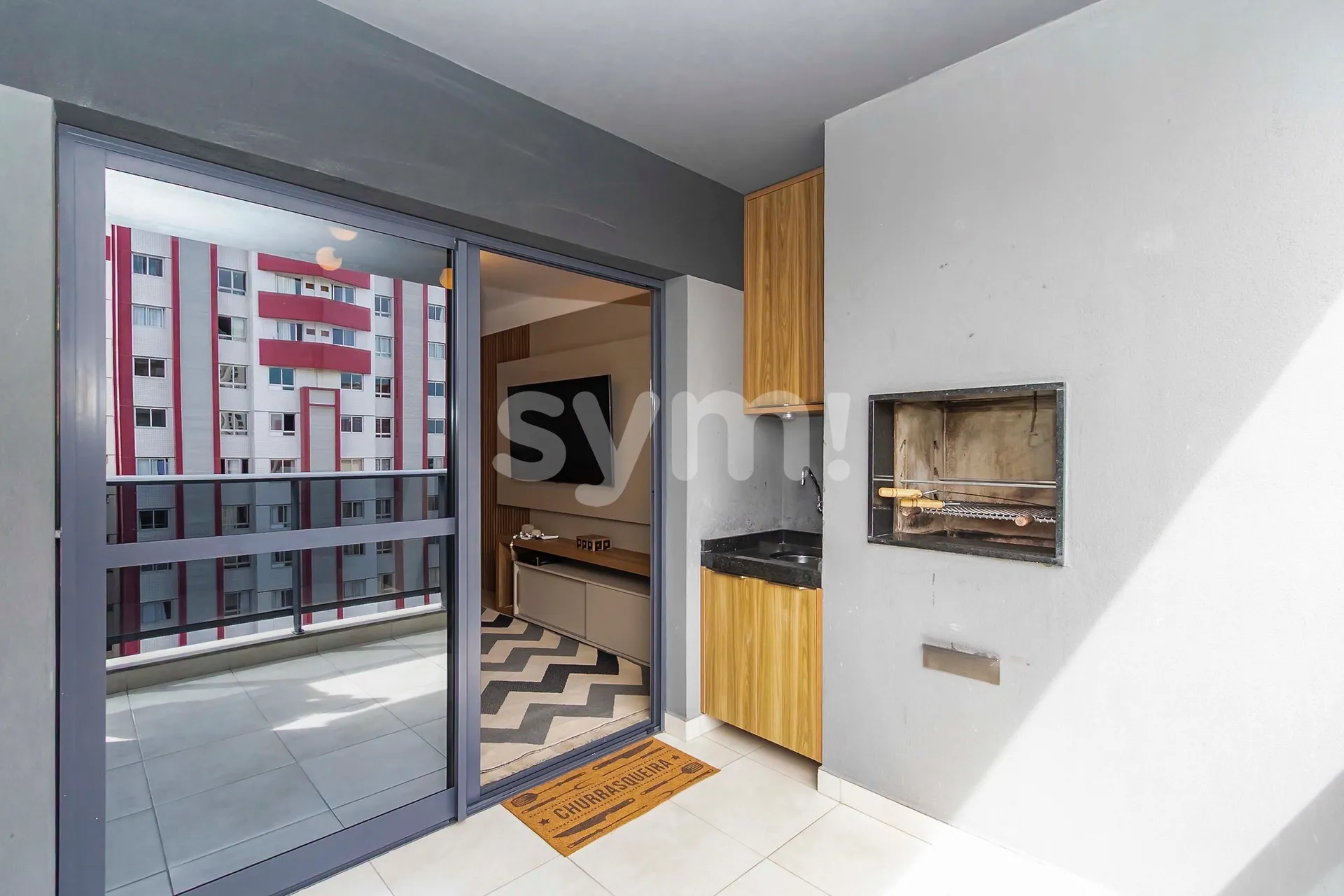 Furnished 2-bedroom apartment with a balcony grill