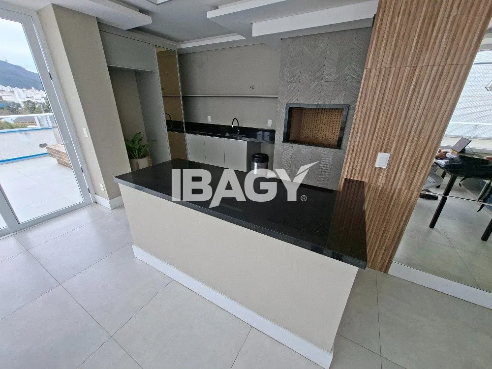 Мебльована квартира 62 м² з 2 спальнями-сюїтами — photo 17