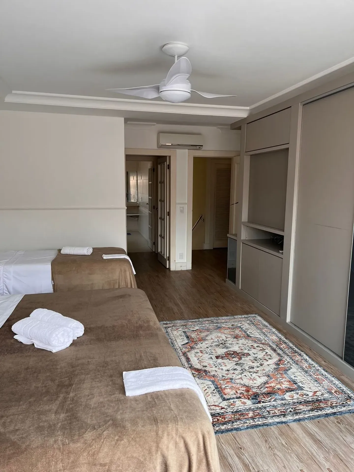 Furnished house with 5 en-suite bedrooms — photo 84