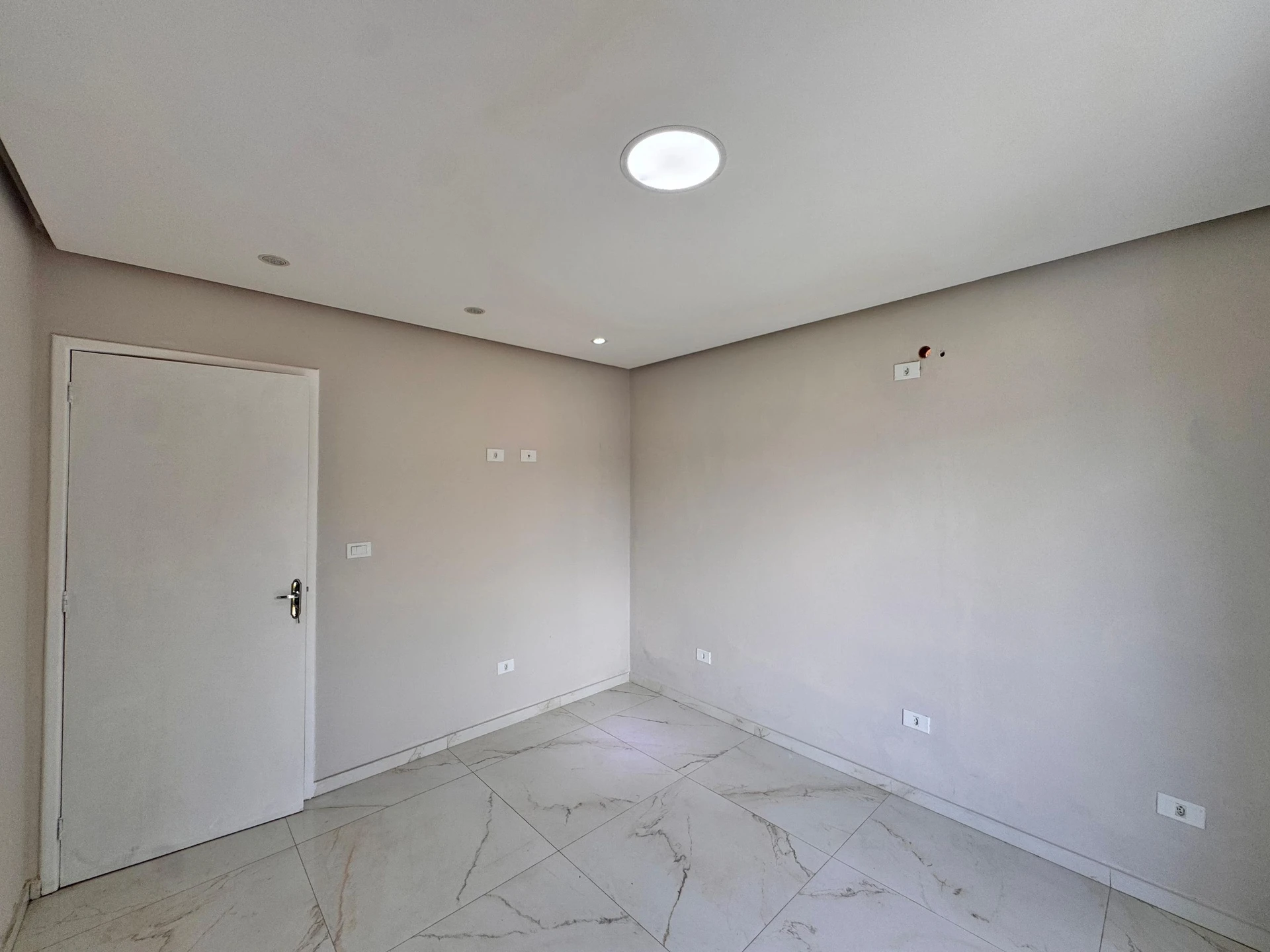 3-bedroom house with a walk-in closet in Rio de Janeiro — photo 24