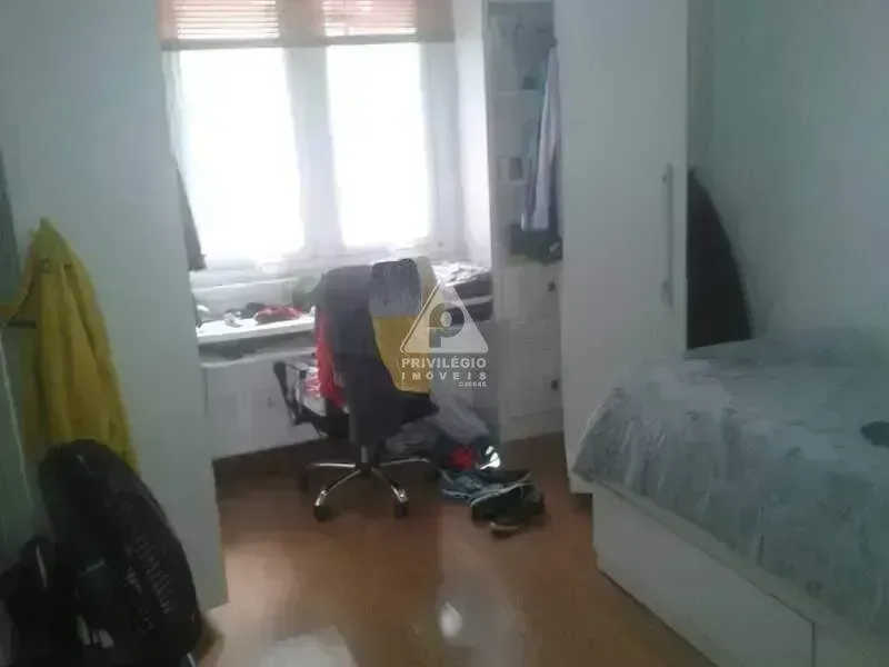 Departamento de 3 dormitorios con balcón cerrado con vidrio — photo 6