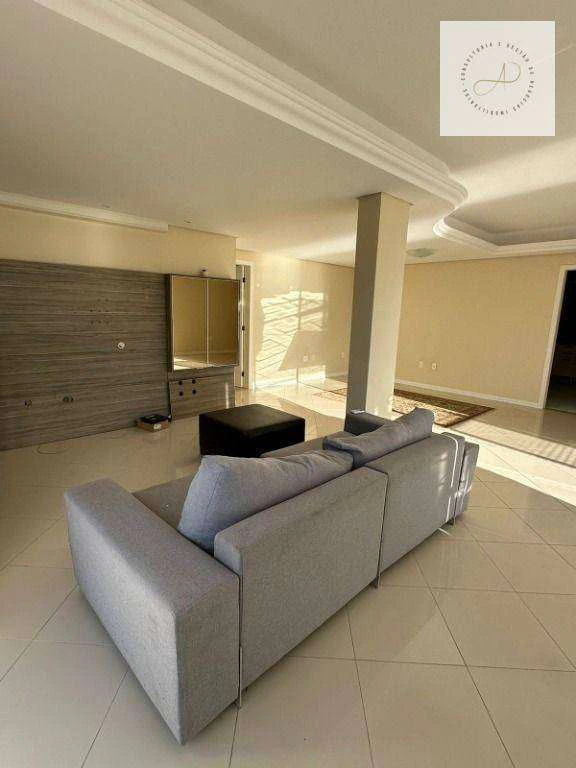 Ático con 2 dormitorios y 5 baños, 2 plazas — photo 2
