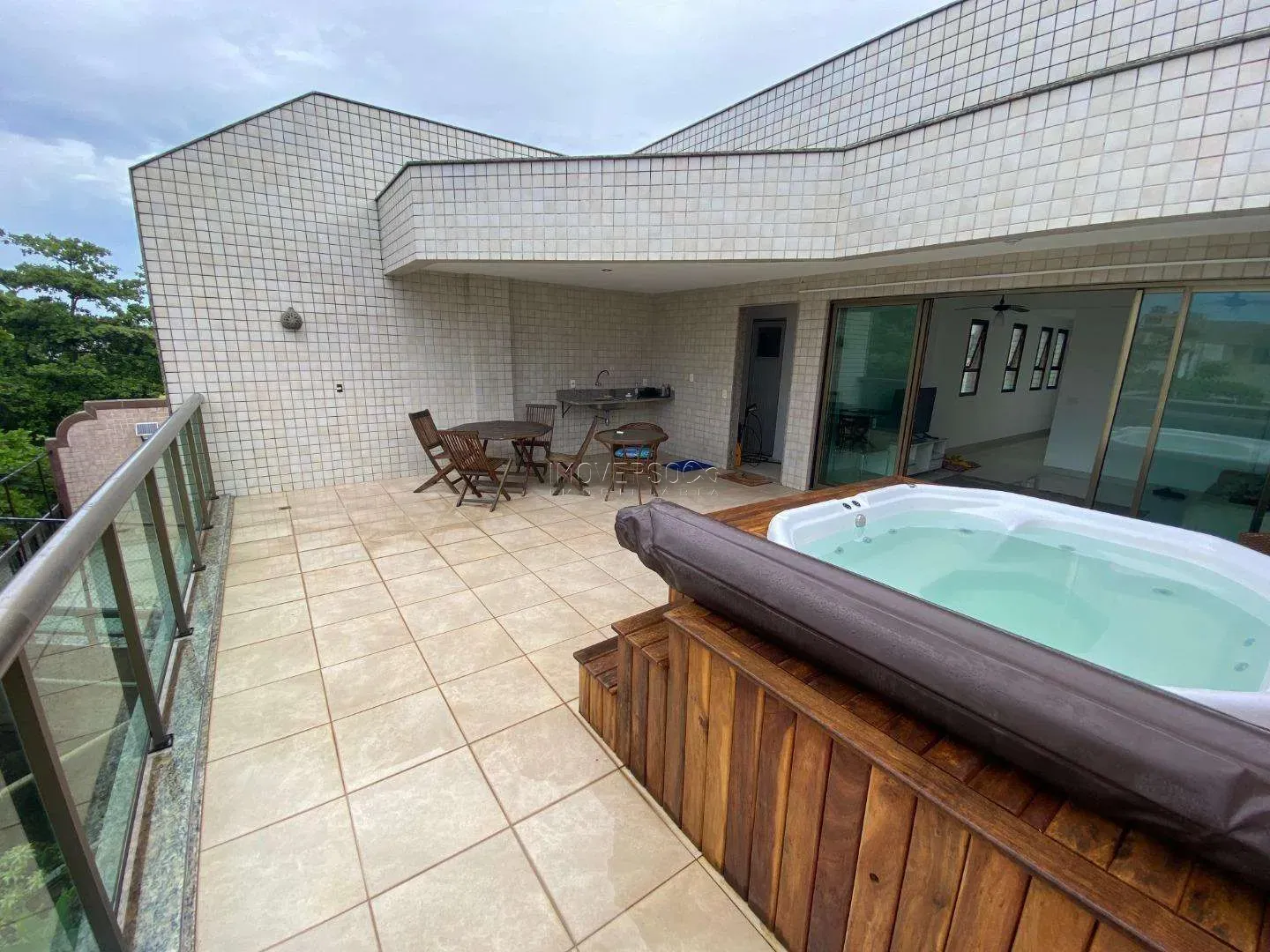 Apartment with 5 bedrooms and 5 bathrooms plus balcony — photo 4