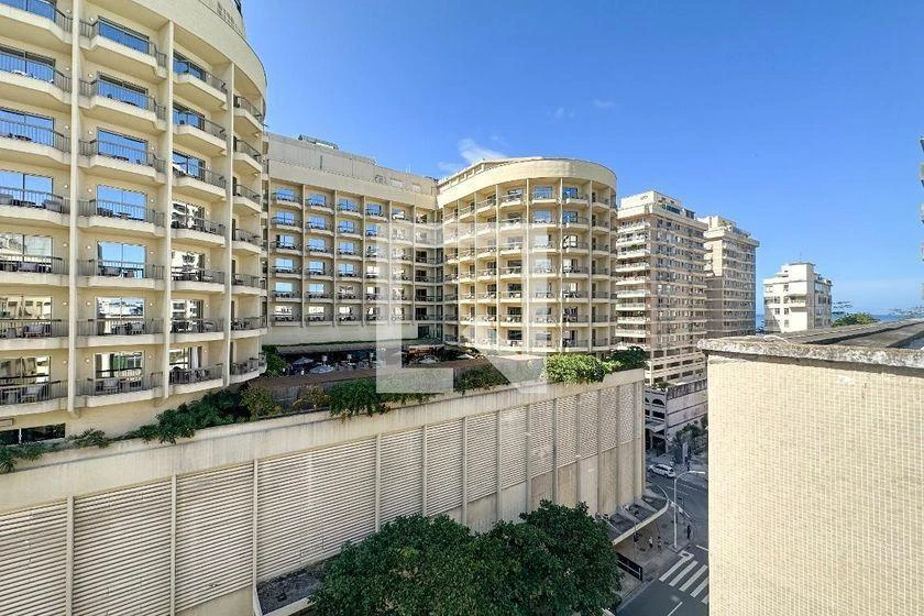 Furnished apartment, 80 m², with a washing machine — photo 28