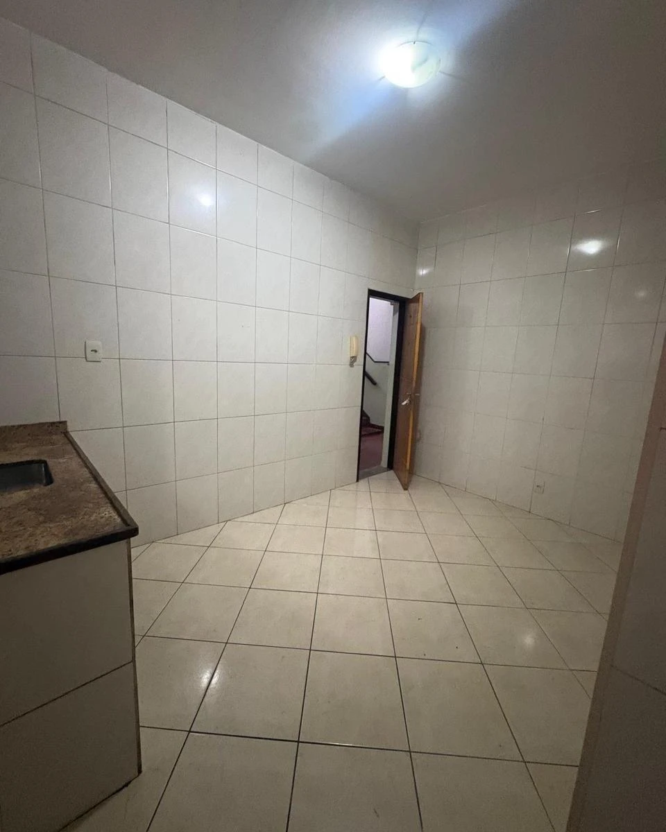 60 m² apartment with 2 bedrooms and a closed kitchen — photo 9