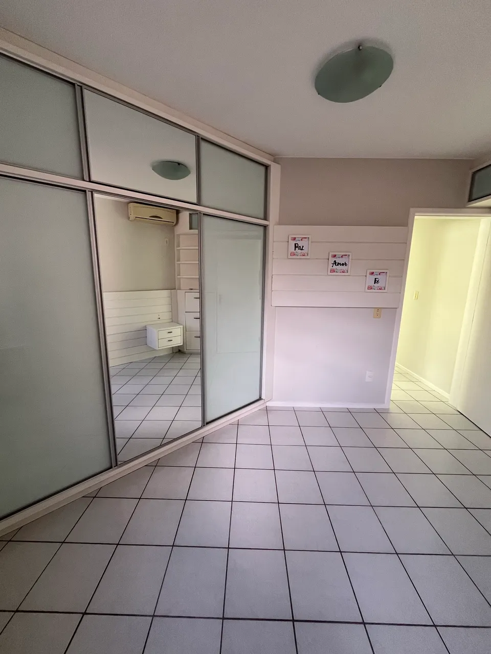 Washing machine in a one-bedroom apartment, 50 m² — photo 14