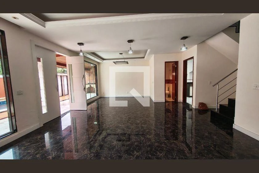 Casa de 4 quartos com banheira, Recreio dos Bandeirantes — photo 10