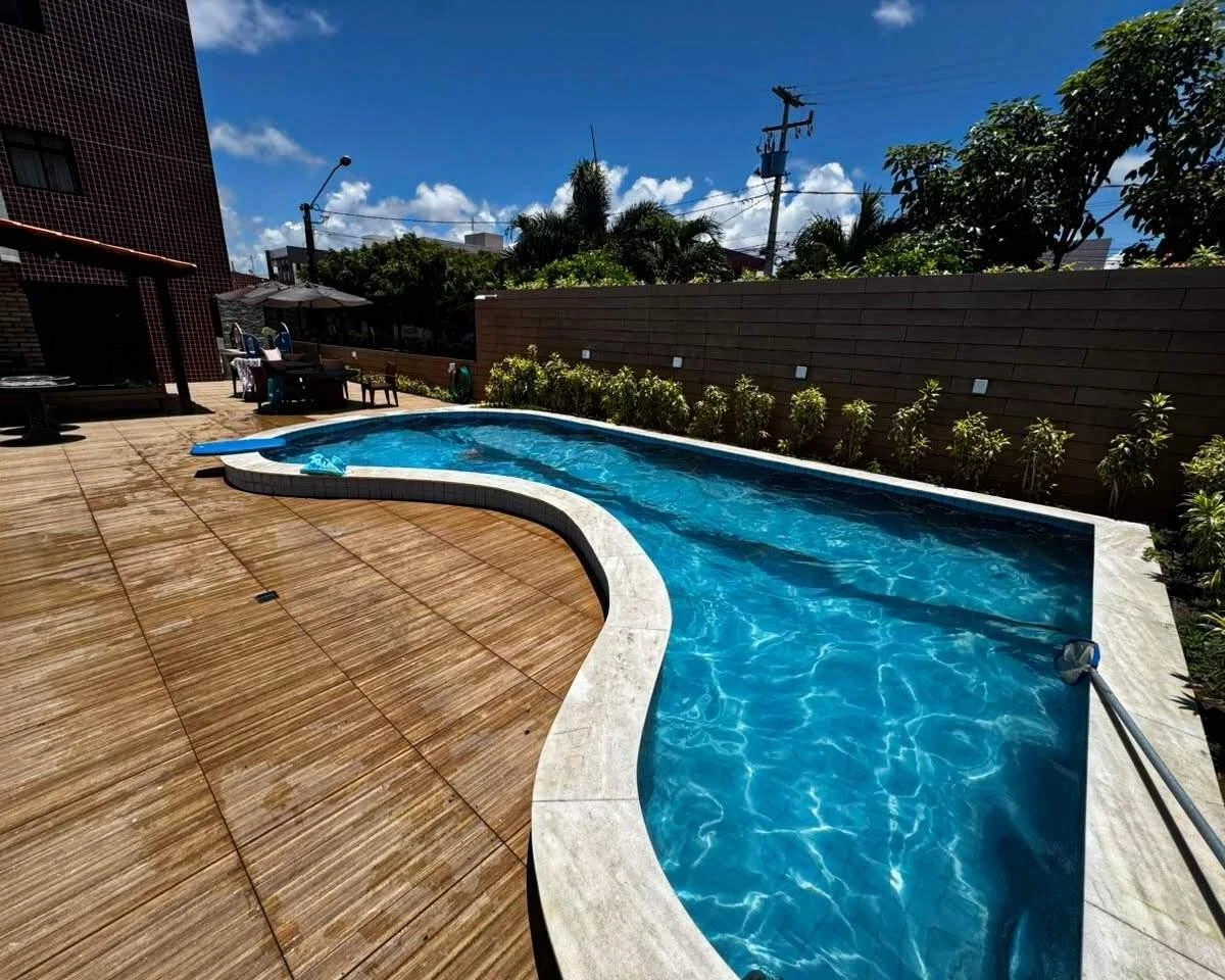 3-bedroom apartment with a water view — photo 26