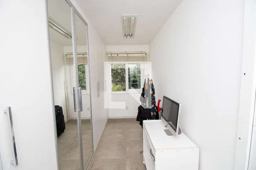 Condo house with 4 suites and 500 m² plus private garden — photo 24