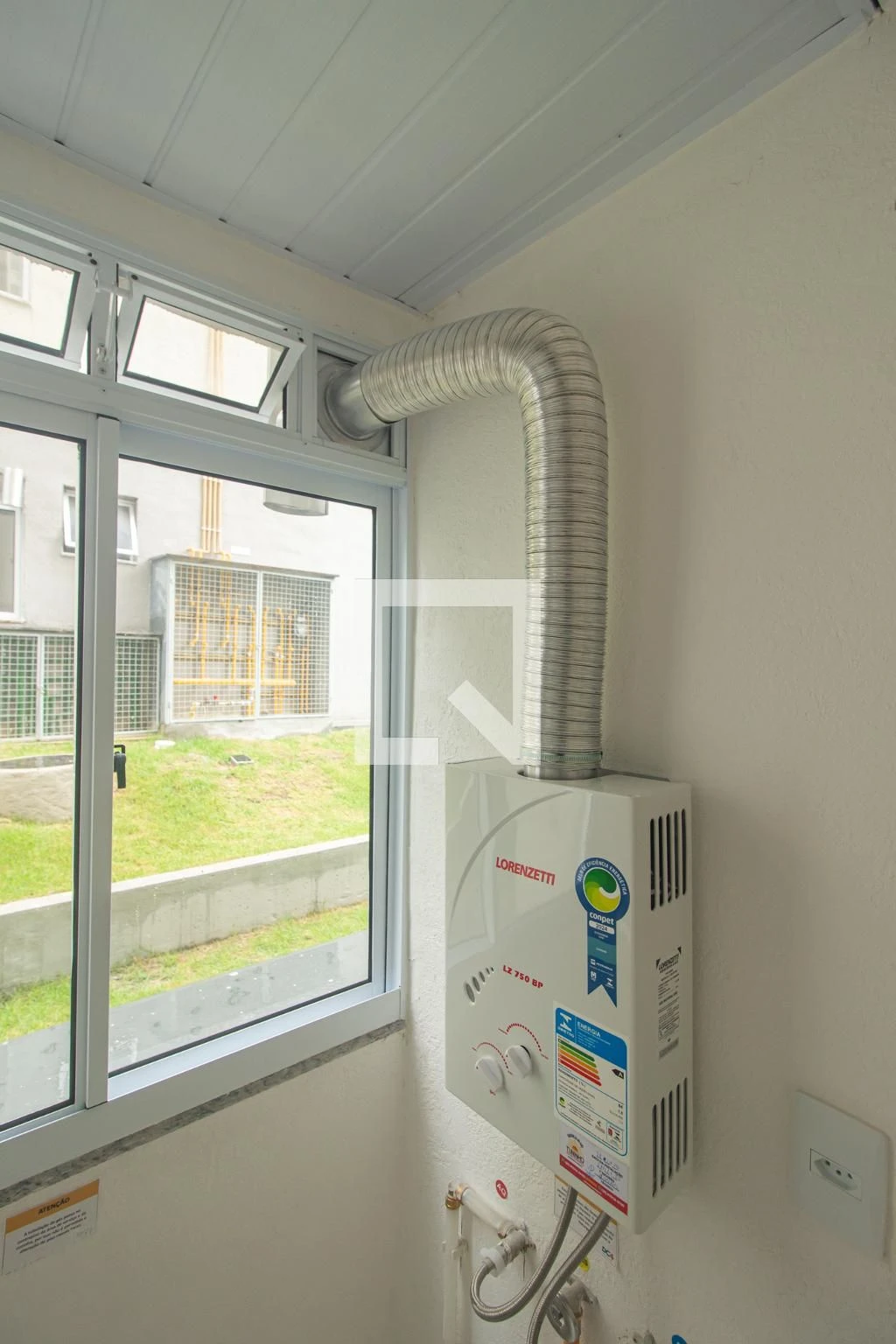 Apartamento de 2 quartos em condomínio com academia — photo 48