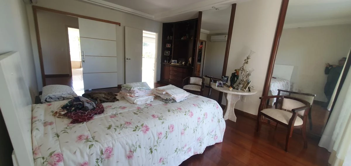 Furnished house with 5 bedrooms and 7 bathrooms — photo 21