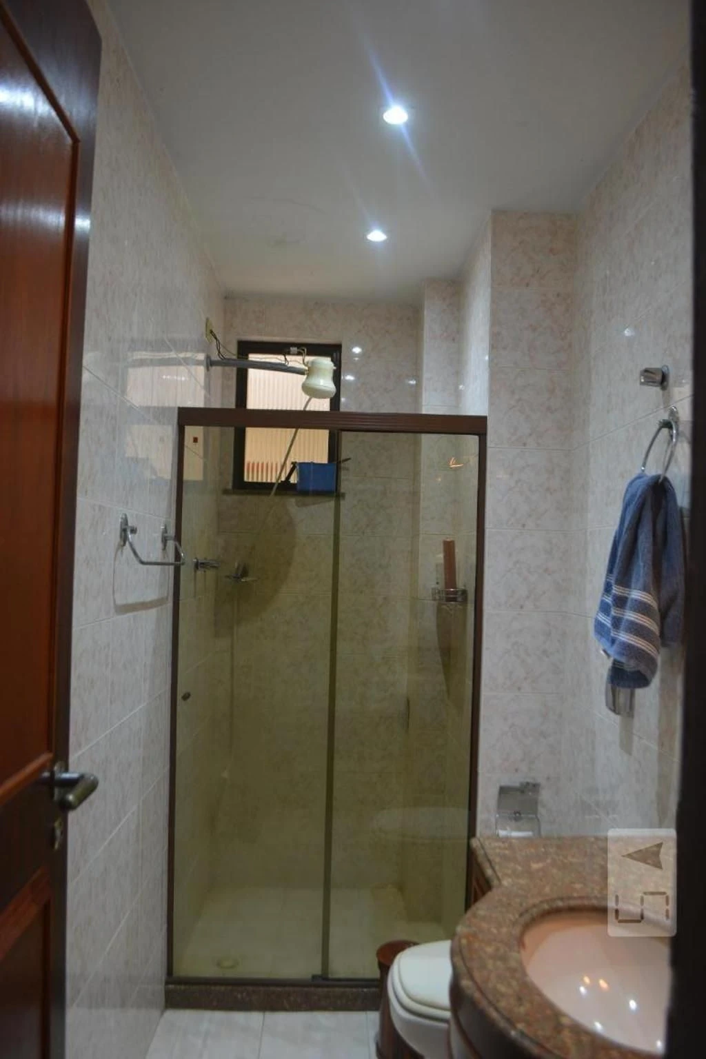 Apartamento mobiliado com 3 quartos e varanda com churrasqueira — photo 48