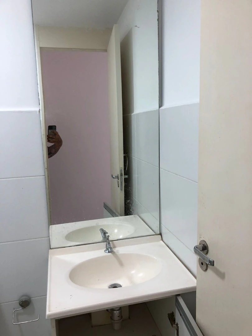Unfurnished 57 m² apartment with 2 bedrooms and 1 bathroom — photo 10