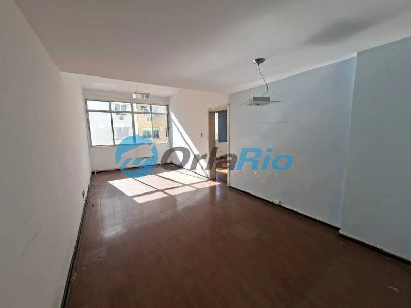 2-bedroom apartment with private BBQ and 1 parking spot — photo 9