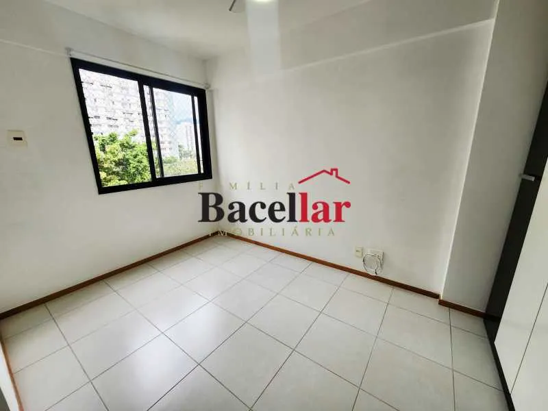 2-bedroom apartment with a washing machine in Rio de Janeiro — photo 5