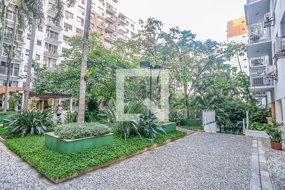 Apartamento mobiliado de 1 quarto em condomínio com sauna — photo 88