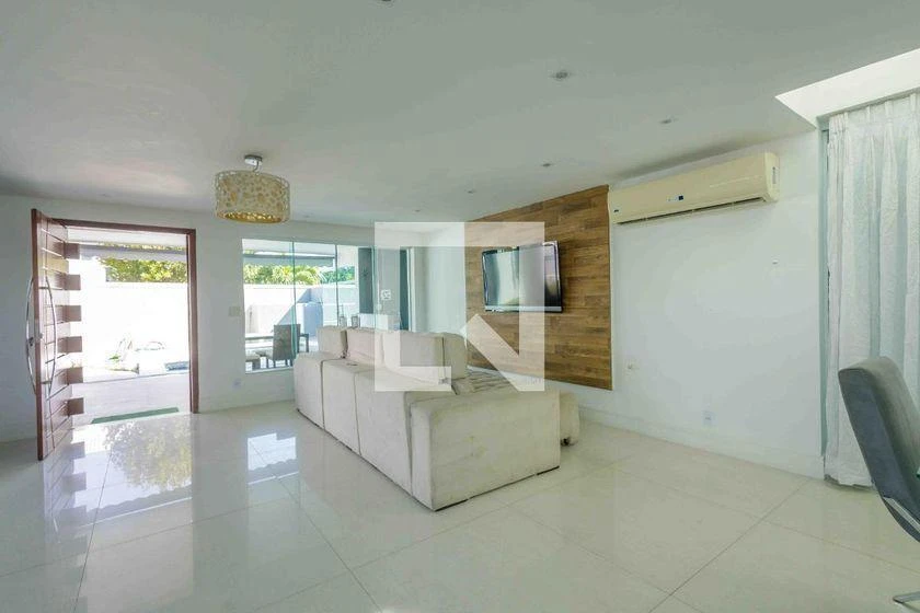 6-bedroom house with 470 m² and 7 parking spaces — photo 13