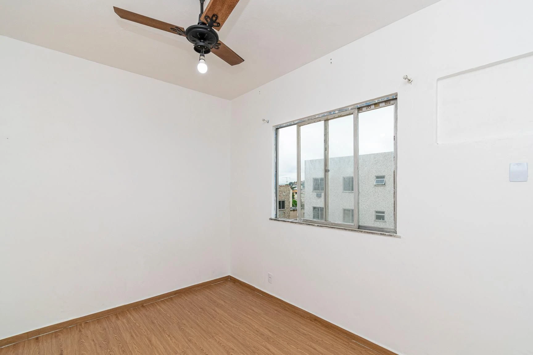 2-bedroom apartment with a mountain view in Rio de Janeiro — photo 18