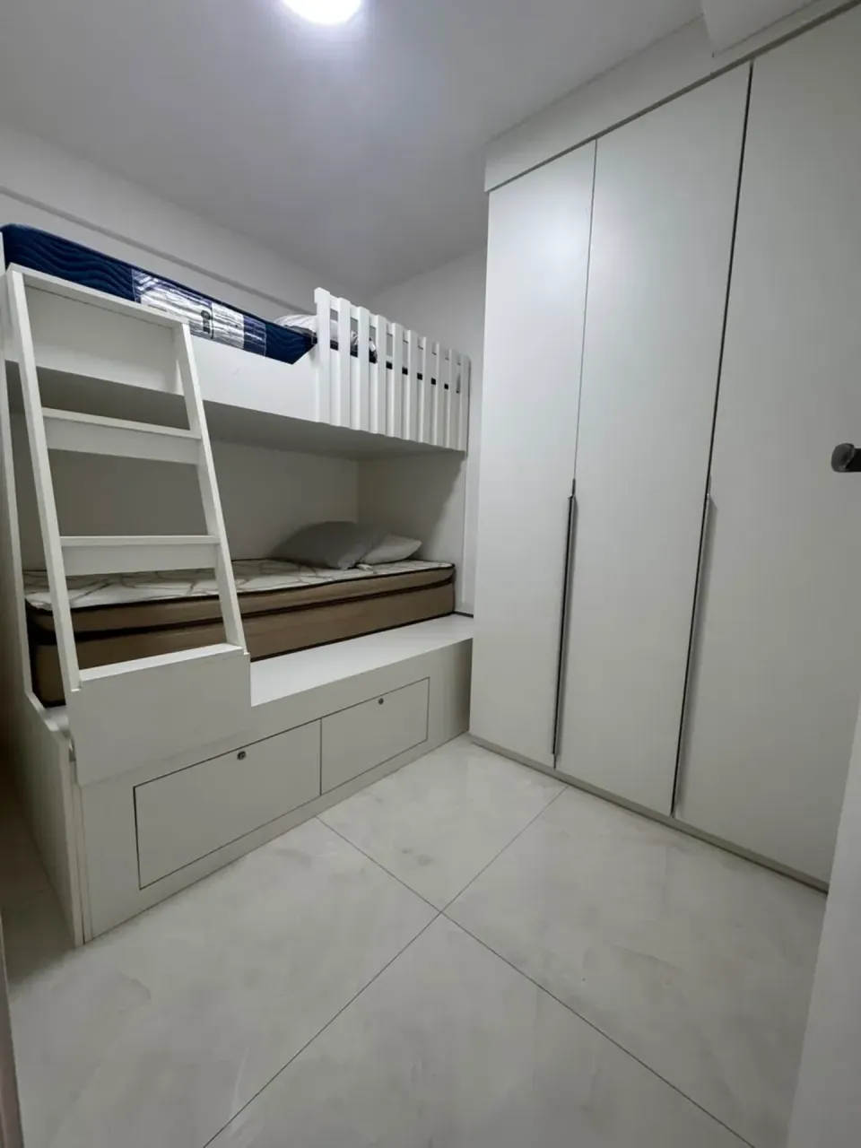 Furnished 2-bedroom apartment with 1 bathroom and 2 parking — photo 3