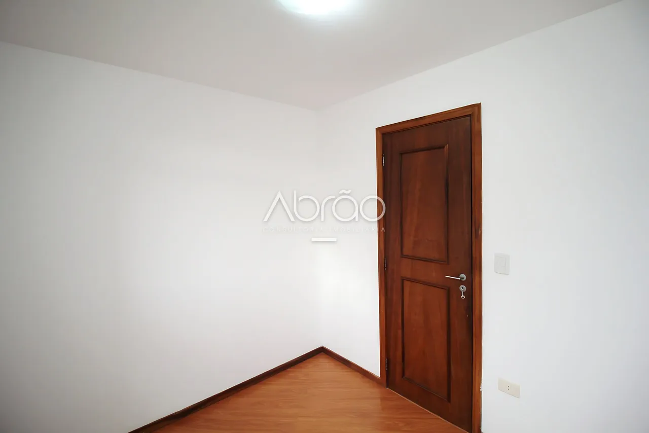 3-bedroom apartment with private balcony and built-in grill — photo 17