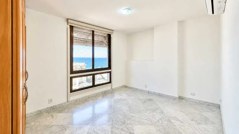 Apartamento de 3 dormitorios con 2 suites y balcón — photo 15