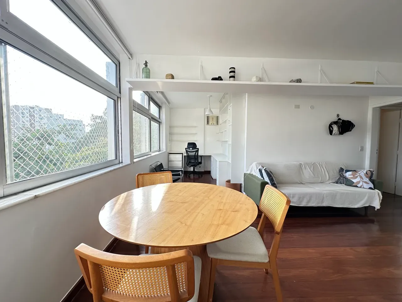 Apartment on the 4th floor with floor-to-ceiling windows — photo 29