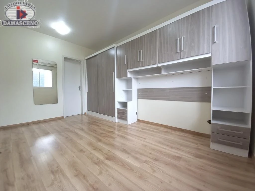 Apartamento de 41 m² com banheira e máquina de lavar — photo 2