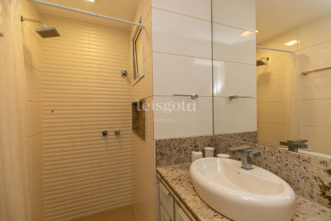 Apartamento sem mobília com 5 quartos e cozinha aberta a gás — photo 33