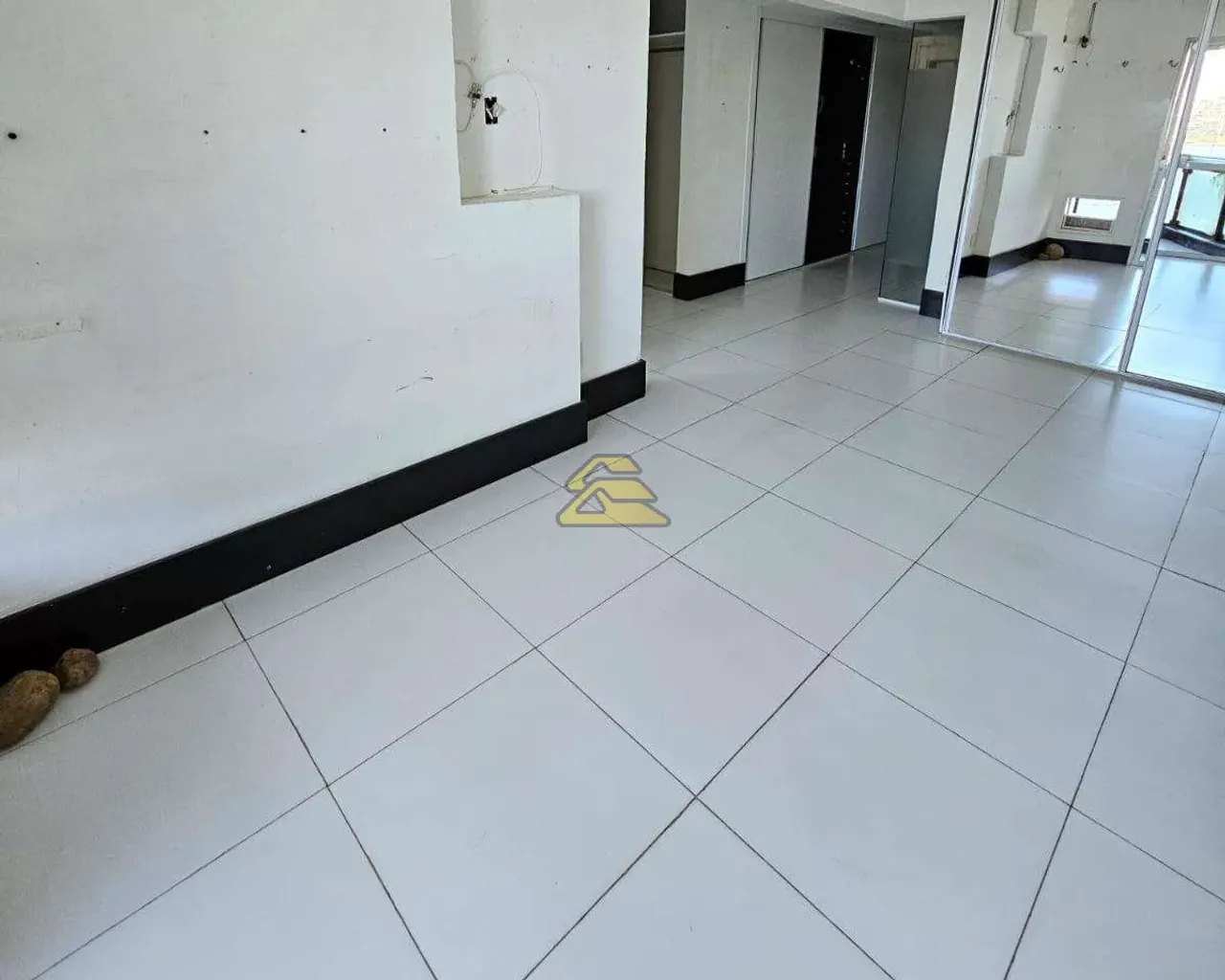 3-bedroom apartment with 3 suites and 2 parking spaces — photo 2