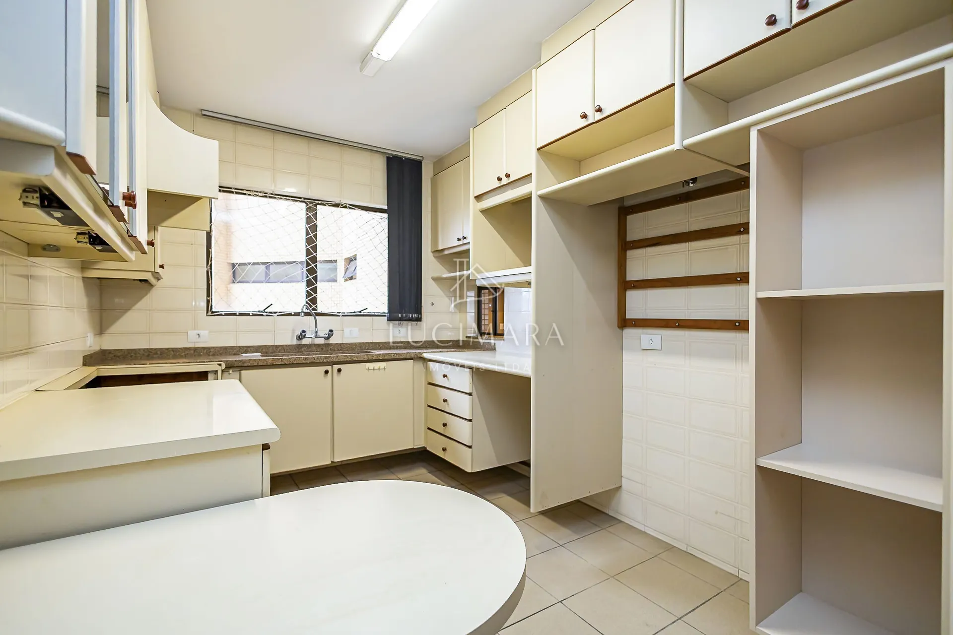 Незамеблированная квартира с 4 спальнями 427 м² — photo 42