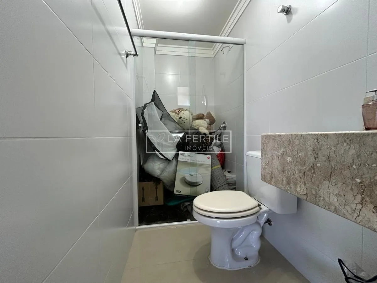 Casa de 3 dormitorios con balcón gourmet en Curitiba — photo 44