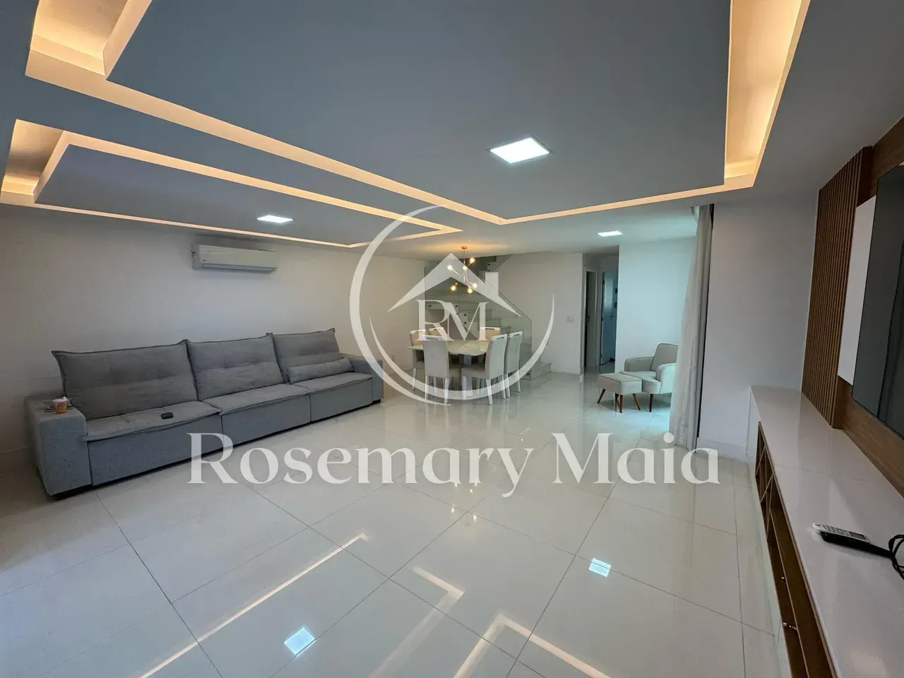 Furnished house with 4 bedrooms and 360 m² — photo 6