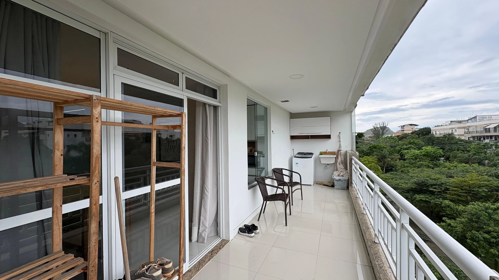 Furnished apartment, 114 m², with a jacuzzi — photo 22