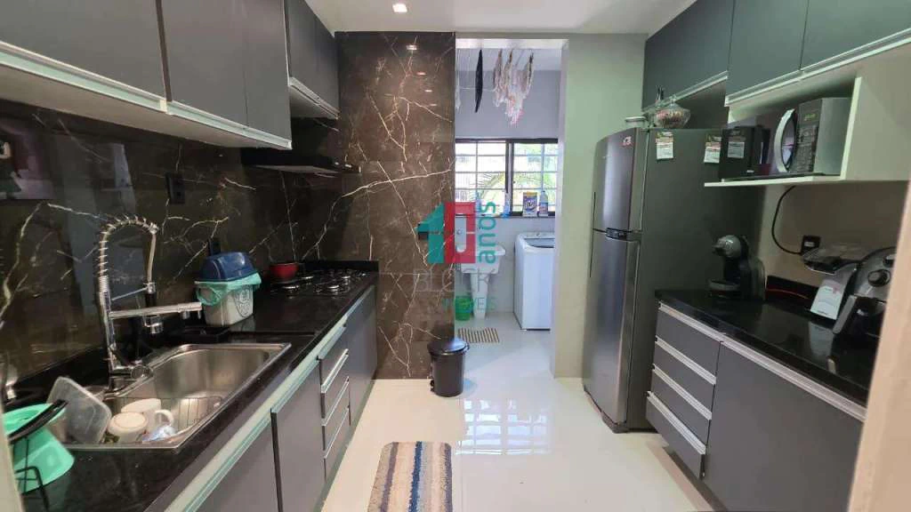 2-bedroom apartment with en-suite and enclosed balcony — photo 5