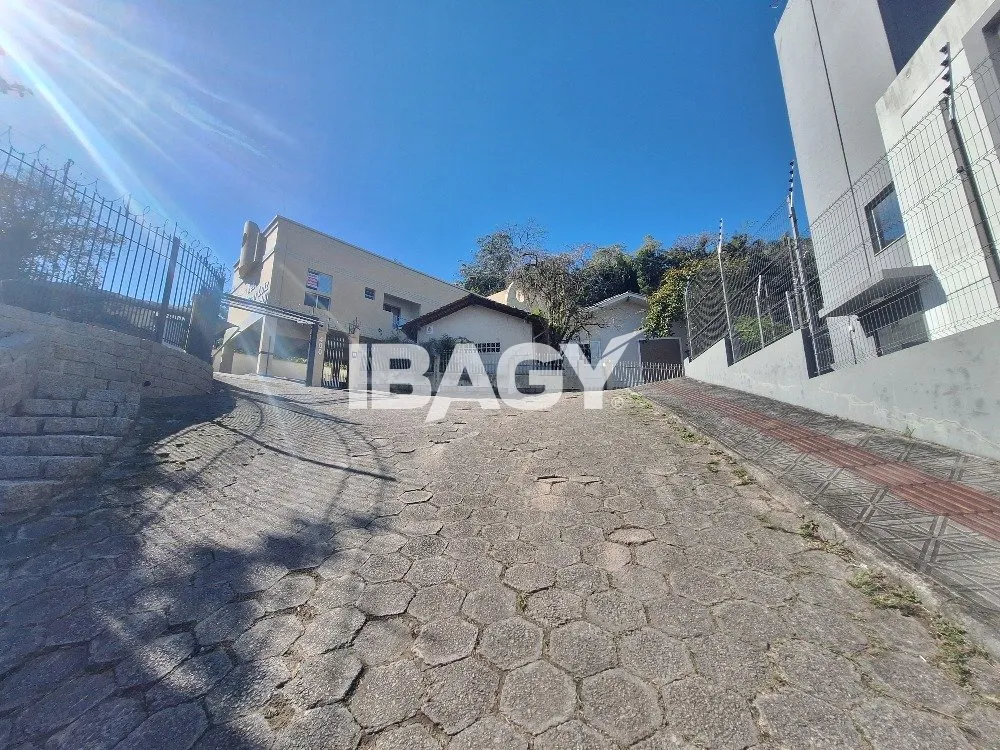 Apartamento amueblado de 49 m² con 2 dormitorios y balcón — photo 23