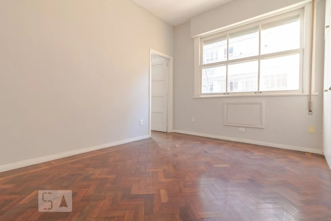 Apartment, 200 m², with a bathtub — photo 15
