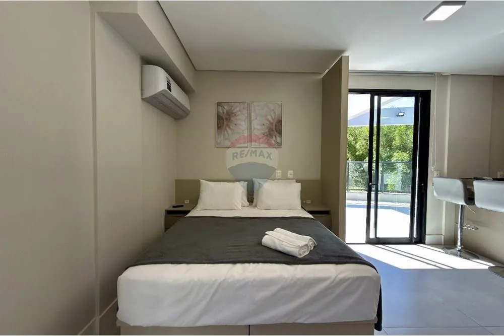 Furnished 93 m² studio on the 2nd floor with terrace — photo 3