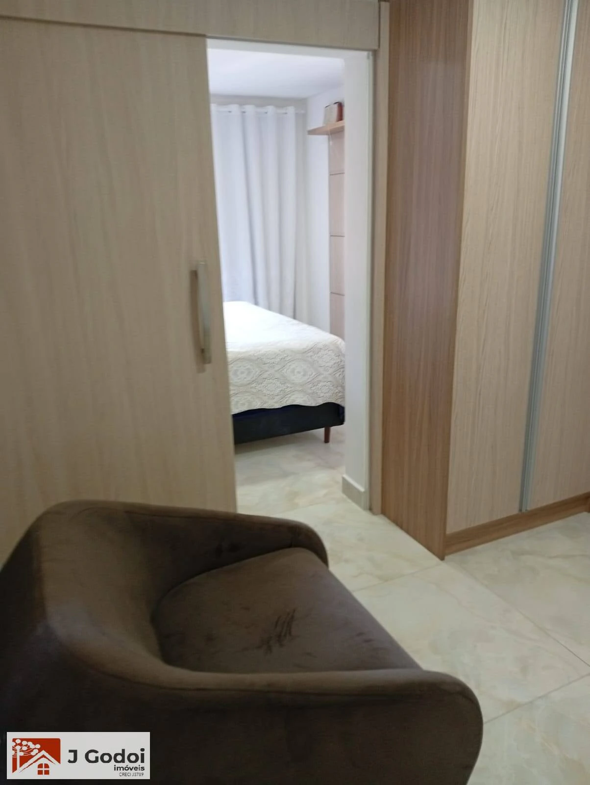 2-bedroom apartment, 1 with its own bathroom, 292 m² — photo 22