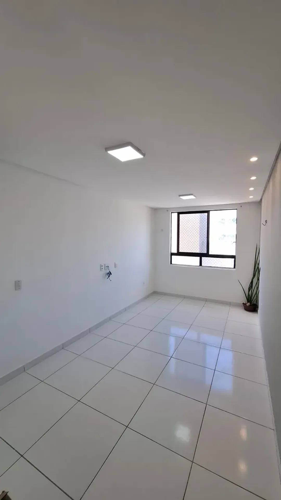 65 m² apartment with 2 bedrooms and 1 parking space