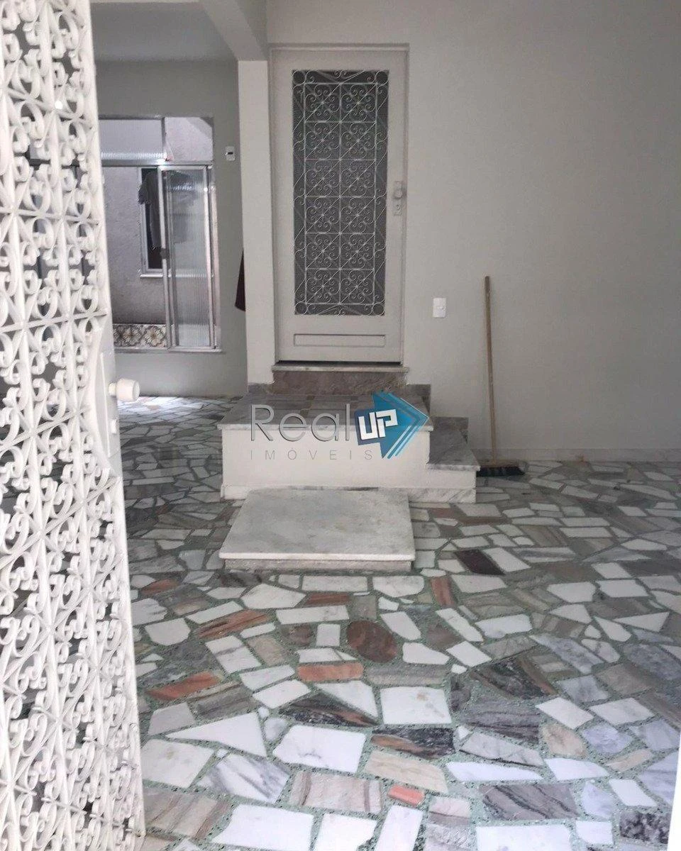 Casa duplex com 5 quartos e 4 banheiros — photo 7
