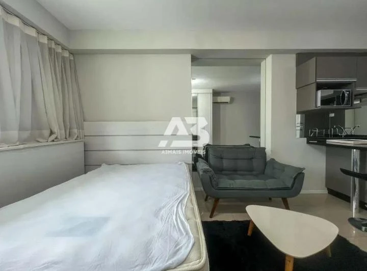 Studio mobiliado de 30 m² com 1 quarto e 1 banheiro — photo 2