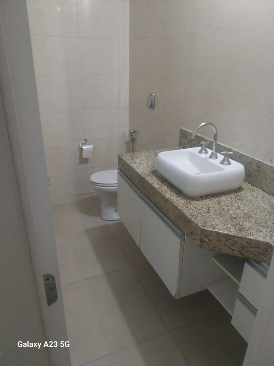 Apartamento mobiliado com 3 quartos e 3 banheiros — photo 7
