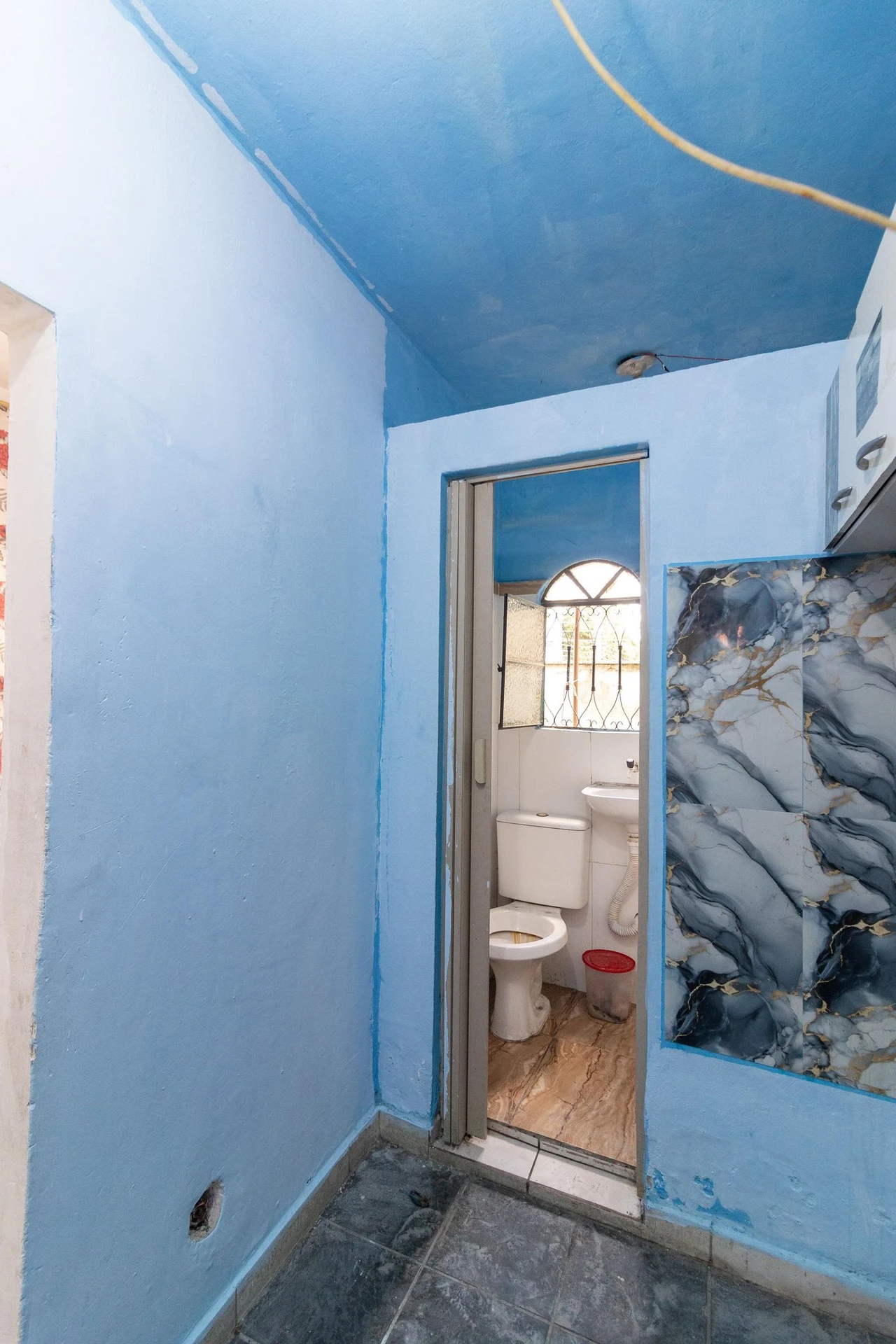 Furnished 1-bedroom apartment with 1 bathroom and no parking — photo 14