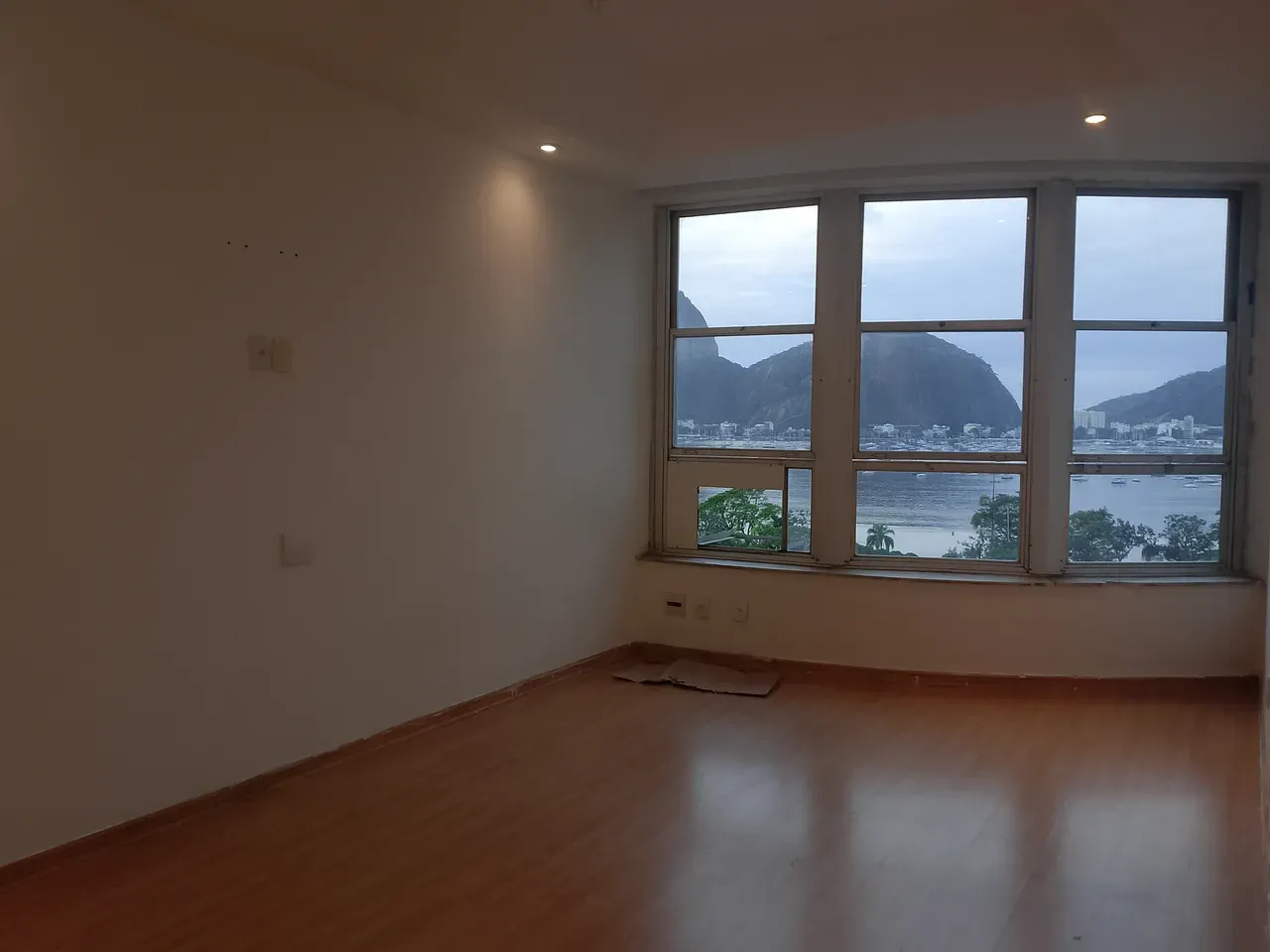 Орендна квартира з 4 спальнями та 190 м² — photo 11