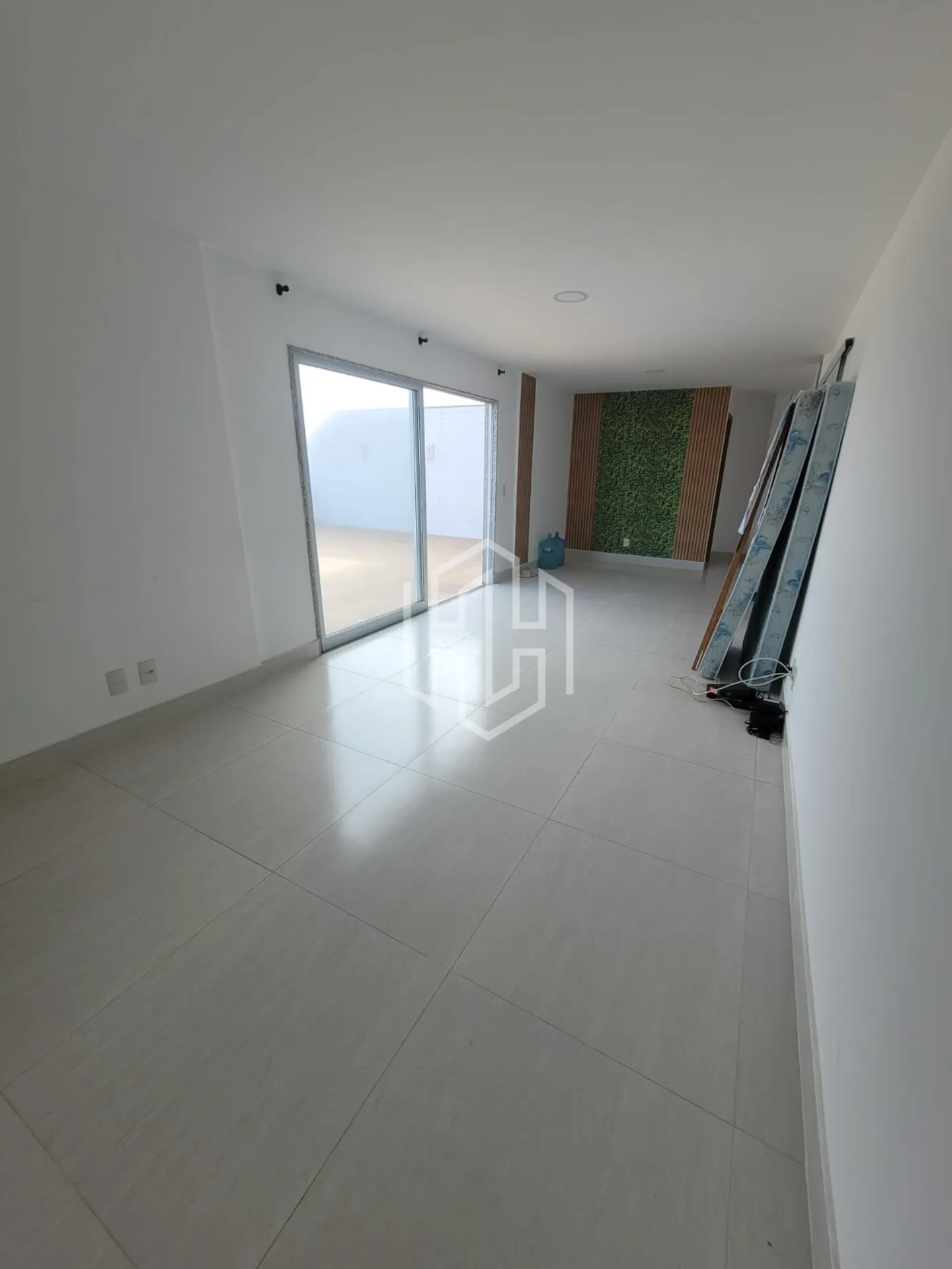 4-bedroom apartment with a water view in Rio de Janeiro — photo 22