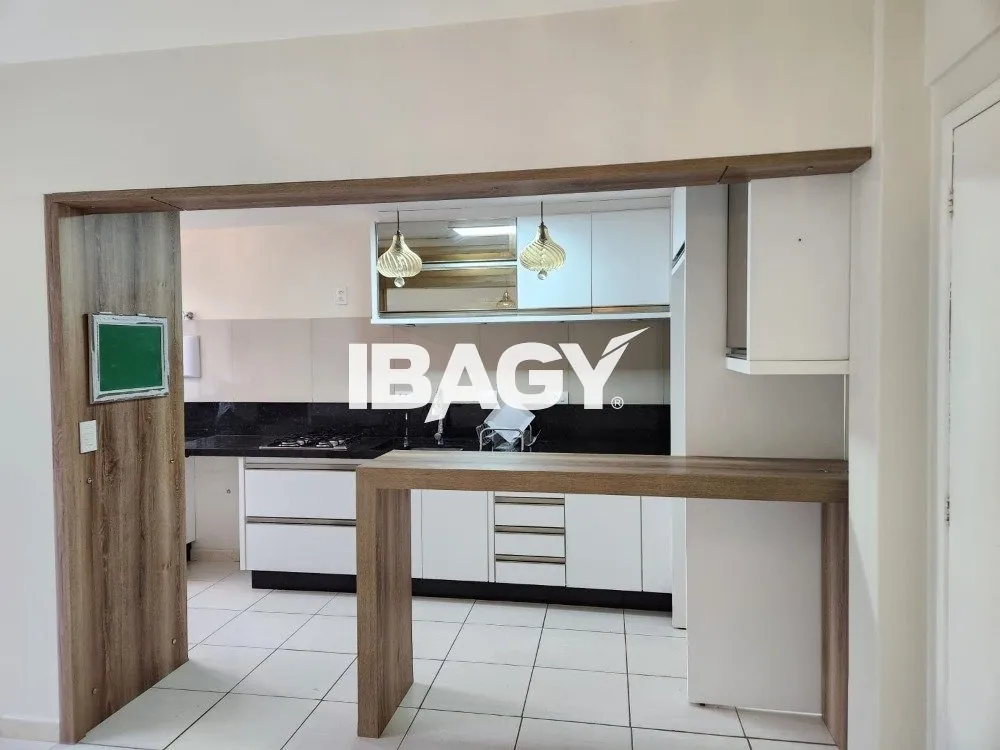 Apartamento de 2 dormitorios con cocina integrada a gas — photo 3