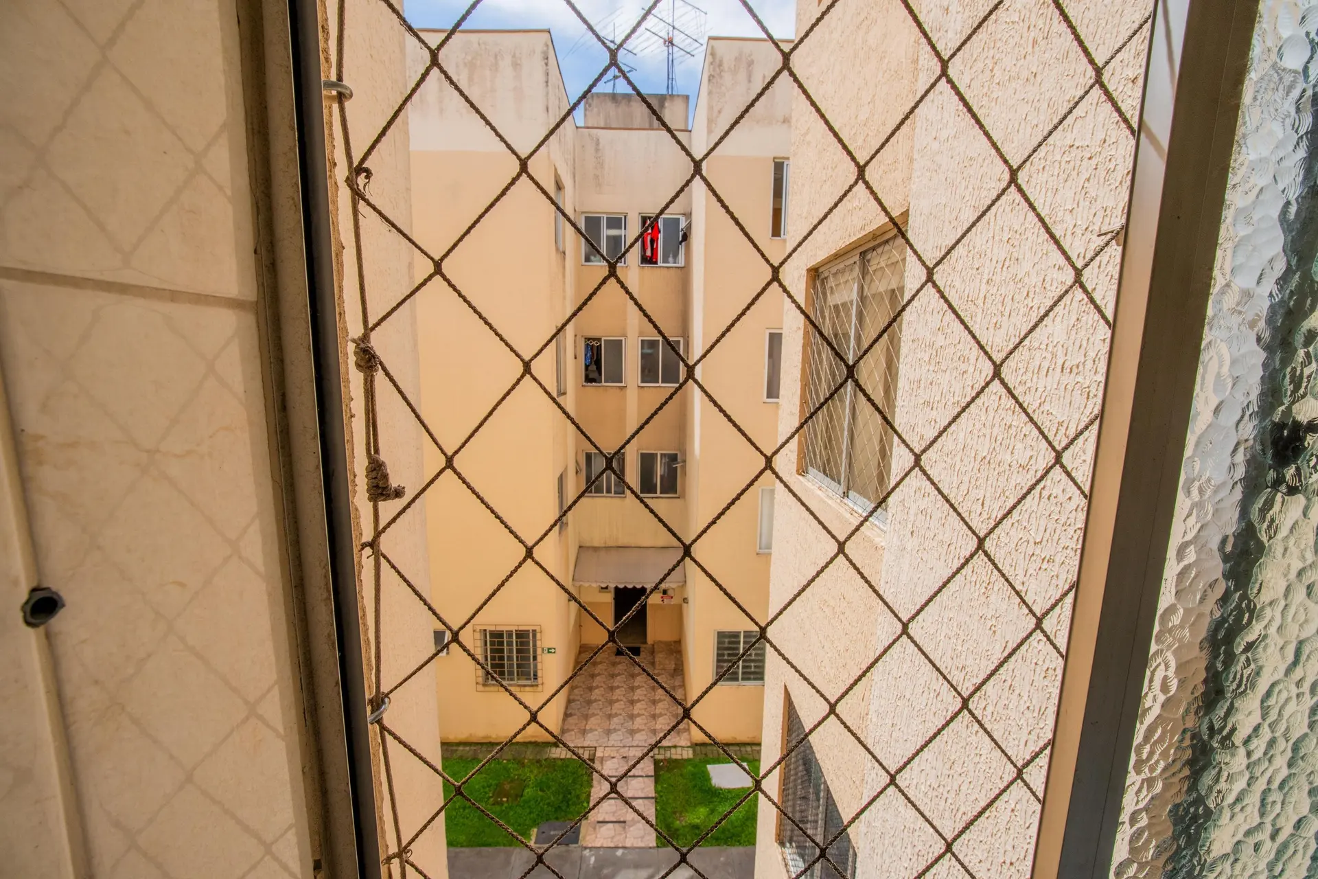 3-bedroom apartment with a washing machine in Curitiba — photo 3