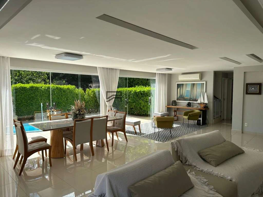 290 m² furnished house with 5 en-suites and 3 parking spaces — photo 21