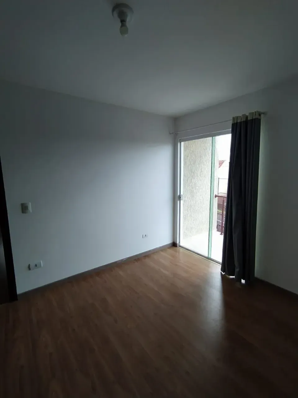 Rental house with 3 bedrooms and a gas stove kitchen — photo 9