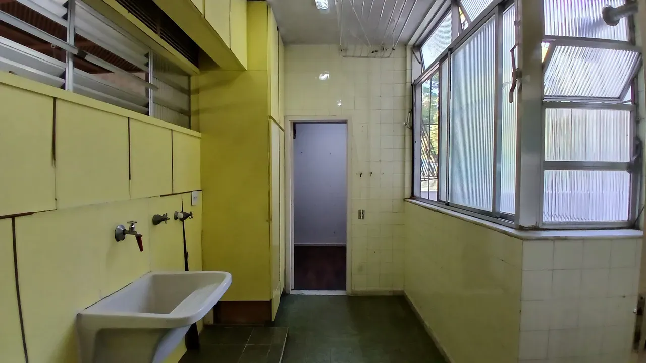 Vista a la montaña y 3 dormitorios: departamento de 148 m² — photo 28